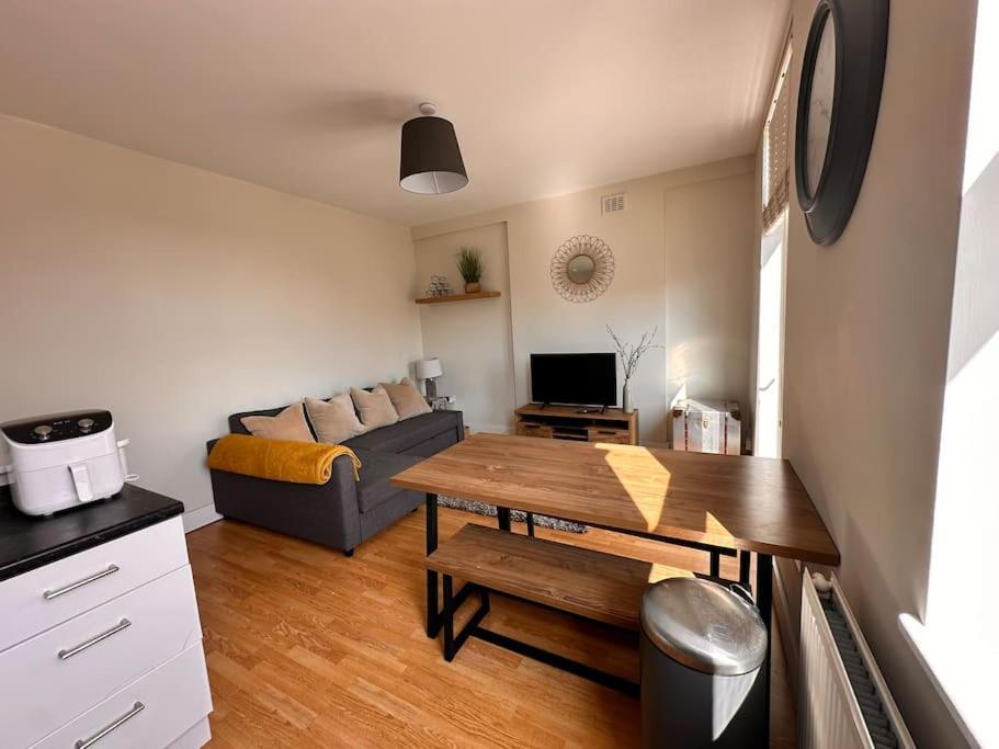 Apartamento 1 Bedroom In Se13 Londres