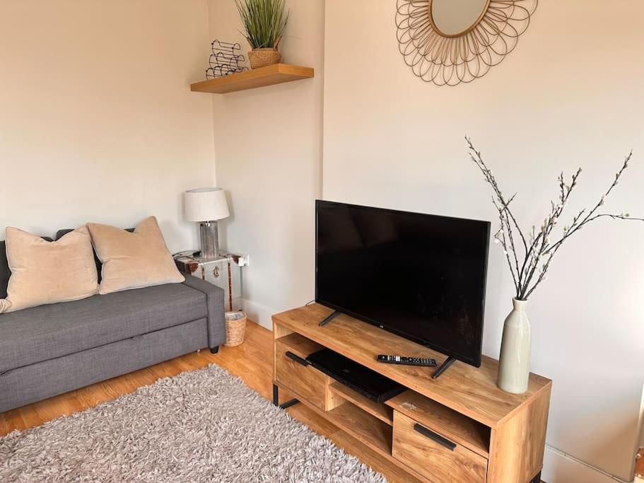1 Bedroom In Se13 * Londres