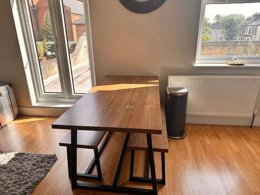 Appartement 1 Bedroom In Se13 *